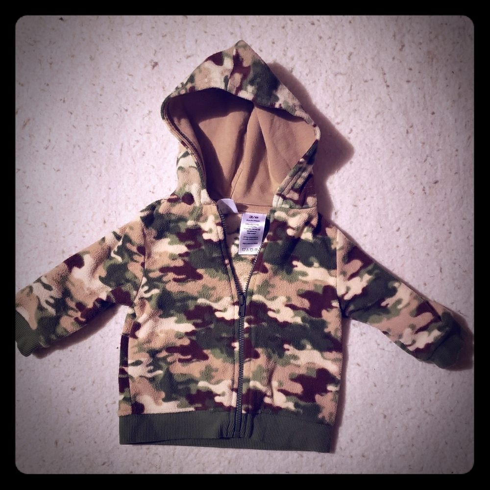 FREE with any purchase. Baby 3-6 months Camo Fleece Sweatshirt / Jacket / Hoodie